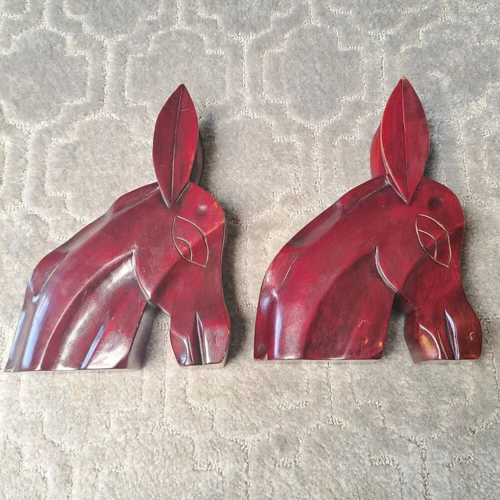VINTAGE Hand Carved PRIMITIVE Wood Horse Head Book Ends MCM Equestrian Decor